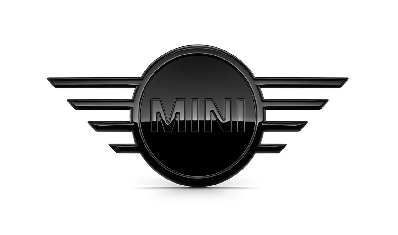 Эмблема на крышку багажника Piano Black для MINI J01
