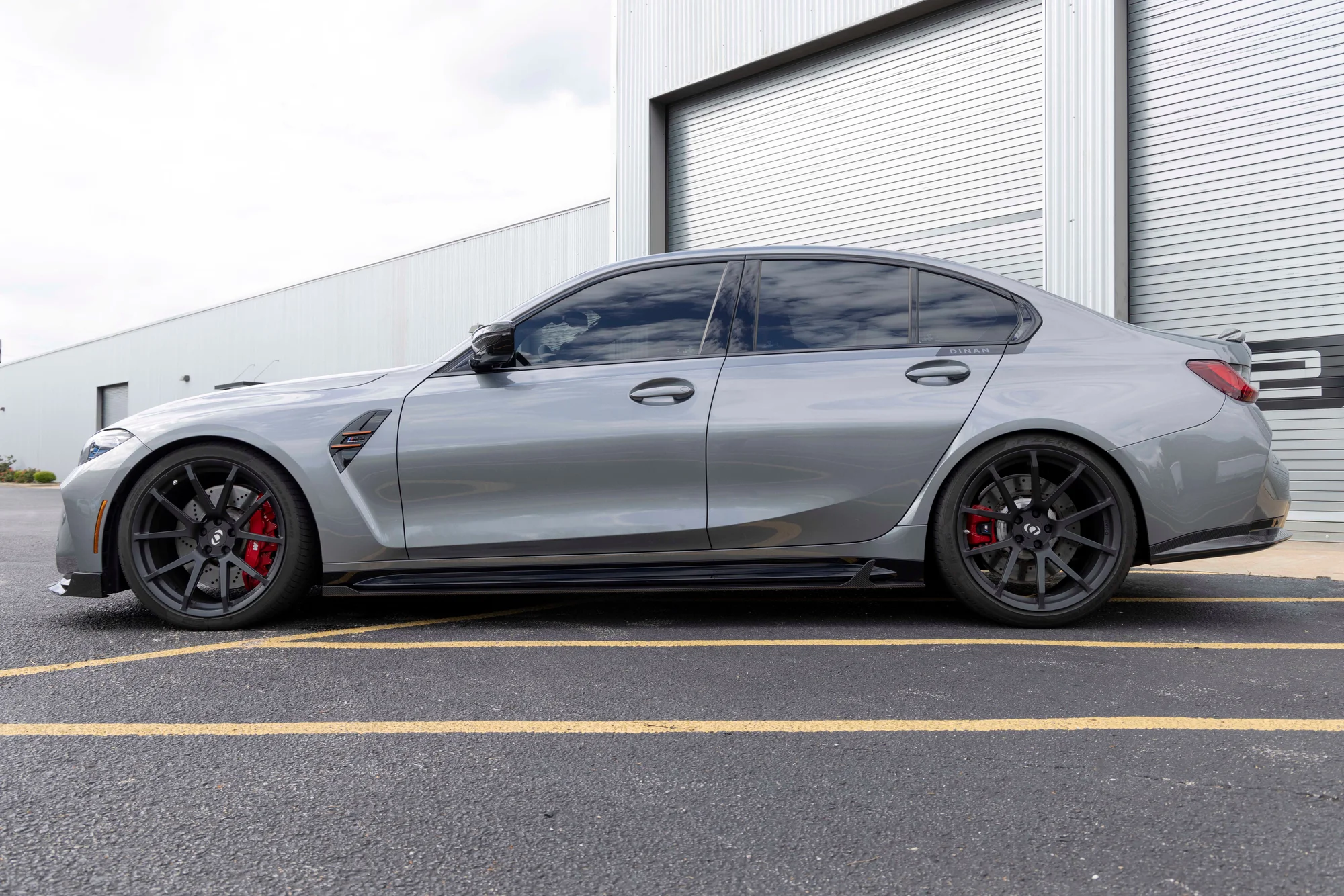 Карбоновый спойлер Dinan для BMW M3 G80