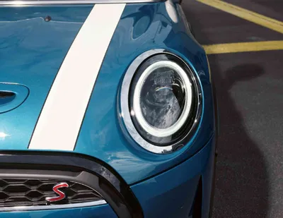 Наклейка на капот MINI Bonnet Stripes, белая с чёрным краем