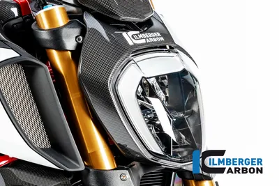 Карбоновая накладка фары Ilmberger для Ducati Diavel 1260 (2019–2022)