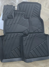 Комплект оригинальных ковриков для BMW G68 5-серии