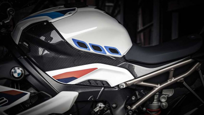 Карбоновые панели бака BMW S1000RR » 77318404071