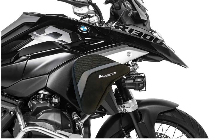 Боковые сумки на дуги безопасности BMW R1300GS