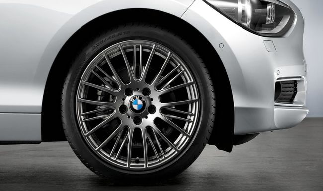 Комплект зимних колес Radial Spoke 388 для BMW F20/F22