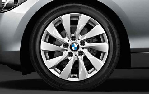 Комплект зимних колес Turbine Styling 381 для BMW F20/F22