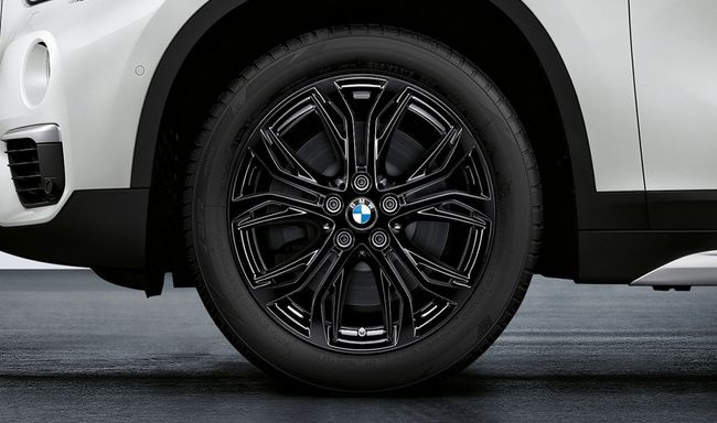Комплект зимних колес Y-Spoke 566 для BMW X1 F48/X2 F39