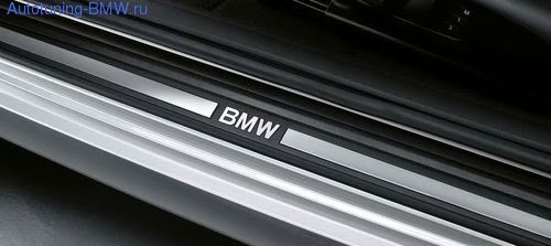 Накладки на пороги дверей BMW E81/E82 1-серия
