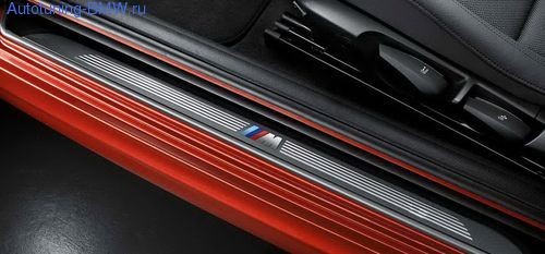 Накладки на пороги дверей M BMW E88 1-серия