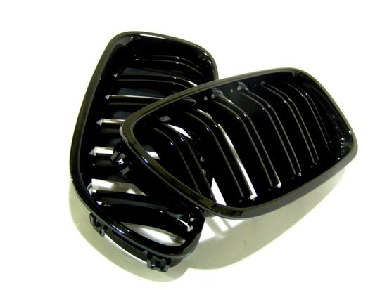 Решетки радиатора M5-стиль для BMW F10 5-серия (черные)