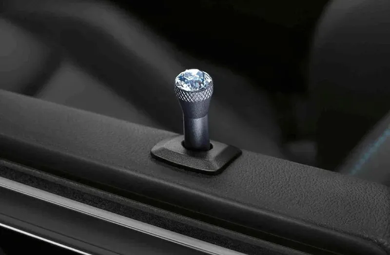 Дверные штифты Swarovski для BMW