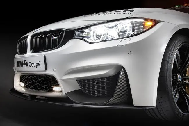 Комплект обвеса M Performance для BMW M4 F82
