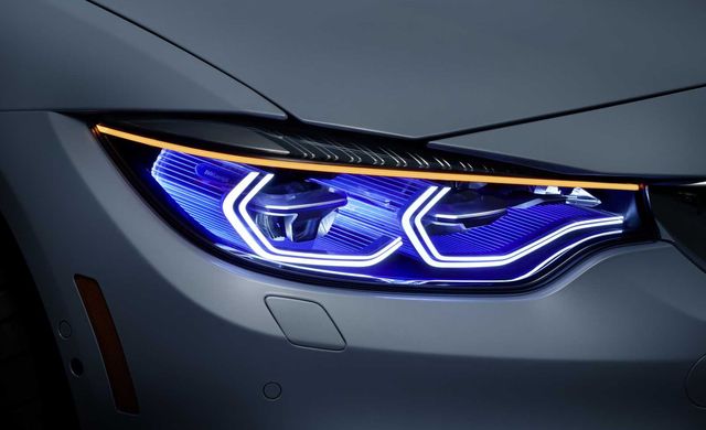 Лазерные фары BMW Iconic Lights