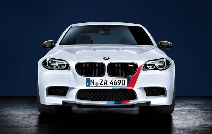 Оригинальные аксессуары M Performance BMW M5 и M6